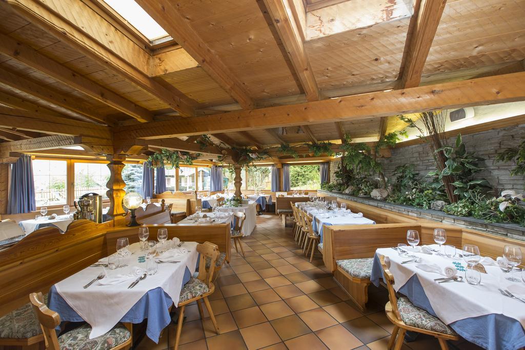 奥林匹亚小屋酒店 蒙圭尔福 外观 照片
